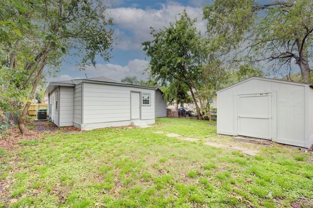 4220 Delhi Street, Houston, TX 77022