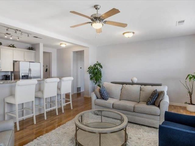 580 S Main St Apt 204, Memphis, TN 38103