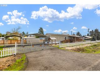 82849 MINNICK Rd, Dexter, OR 97431