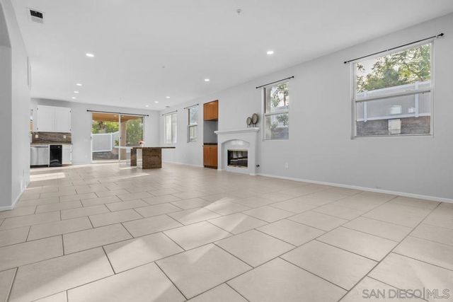 9910 Mollie, Santee, CA 92071
