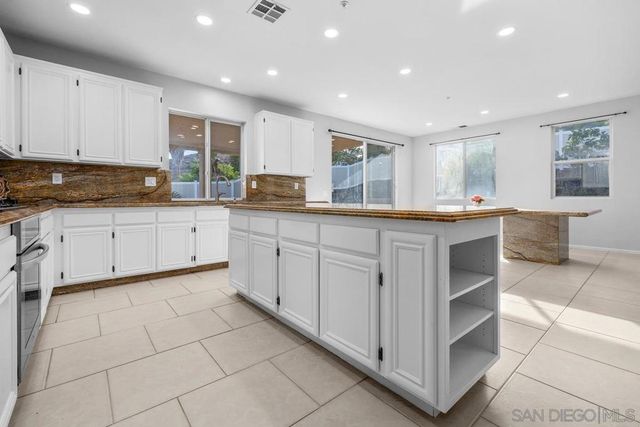9910 Mollie, Santee, CA 92071