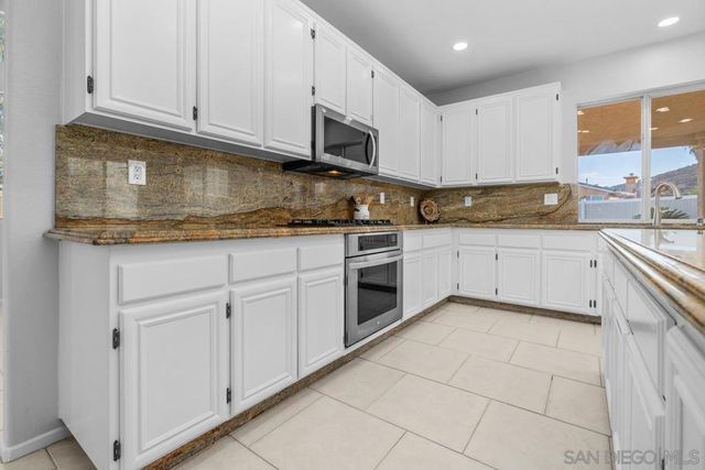 9910 Mollie, Santee, CA 92071