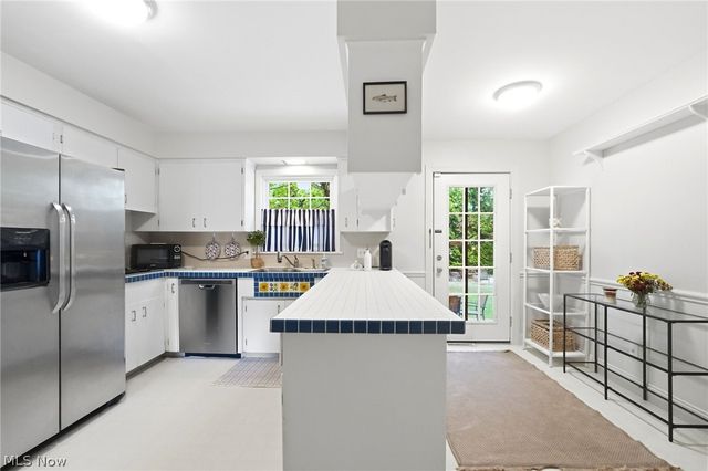 79 Colony Drive, Hudson, OH 44236
