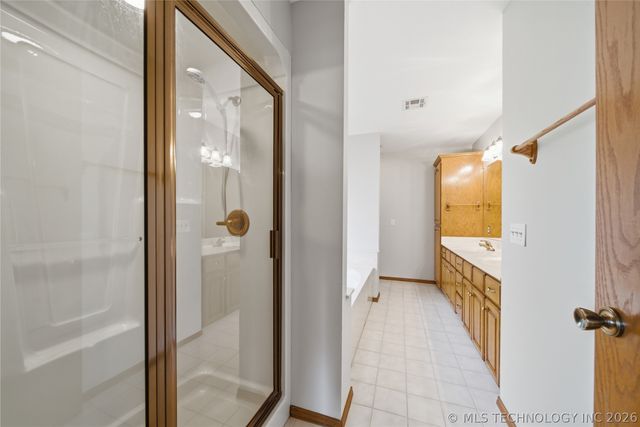 1144 S Mississippi, Nowata, OK 74048