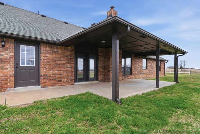 1144 S Mississippi, Nowata, OK 74048