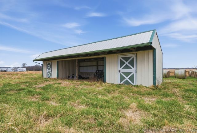 1144 S Mississippi, Nowata, OK 74048