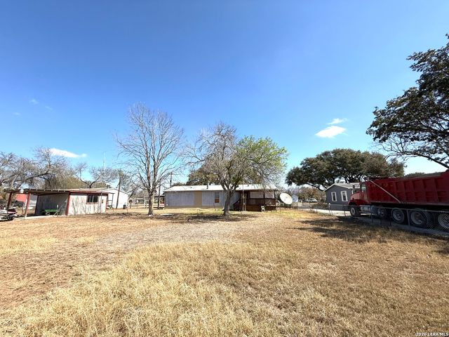 5819 Pioneer, San Antonio, TX 78245