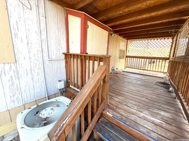 5819 Pioneer, San Antonio, TX 78245