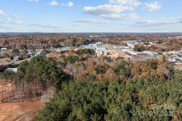 530 N NC 16 Business Highway 1 & 2, Denver, NC 28037