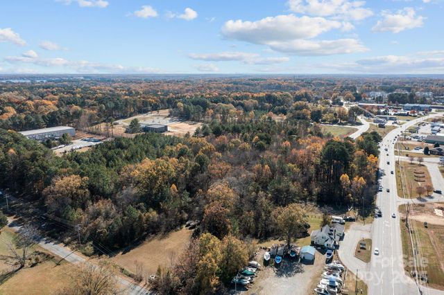 530 N NC 16 Business Highway 1 & 2, Denver, NC 28037