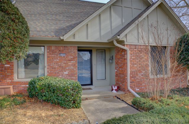 8305 S 5th Street, Broken Arrow, OK 74011