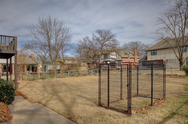 8305 S 5th Street, Broken Arrow, OK 74011