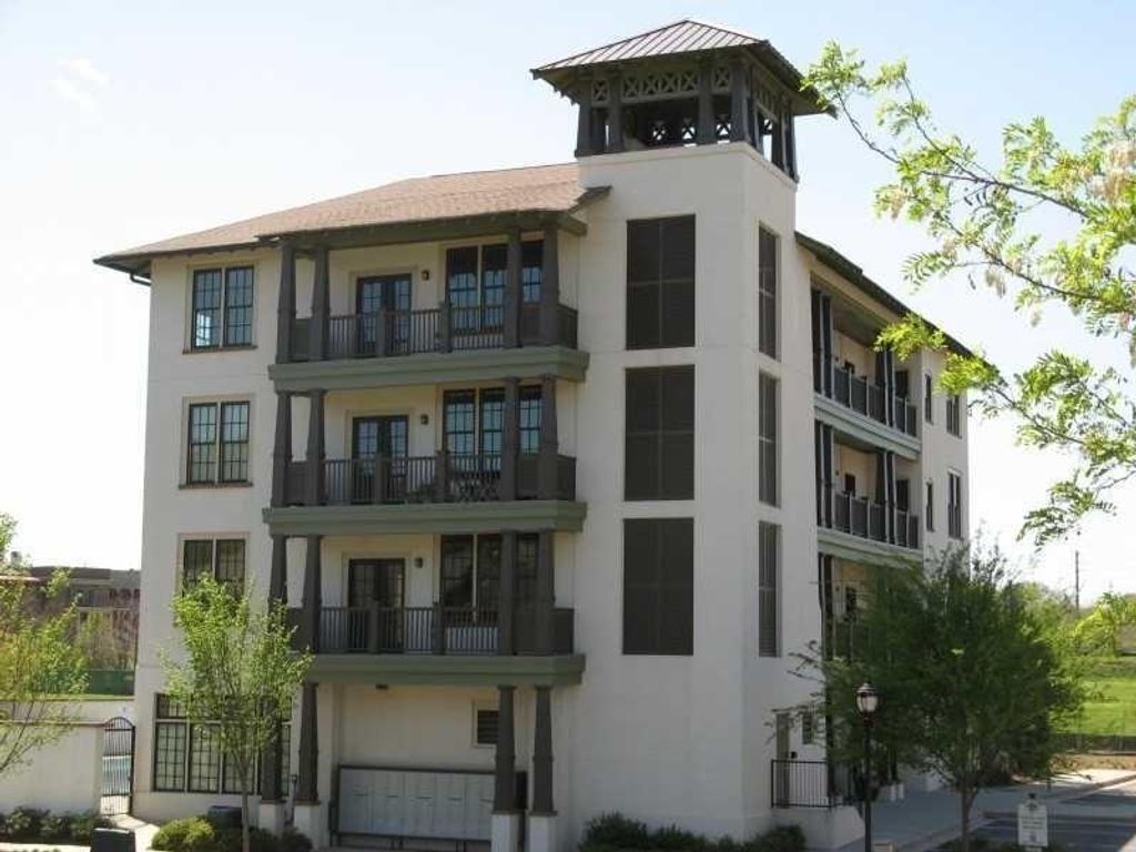 943 N Ormewood Park SE Drive 402, Atlanta, GA 30316