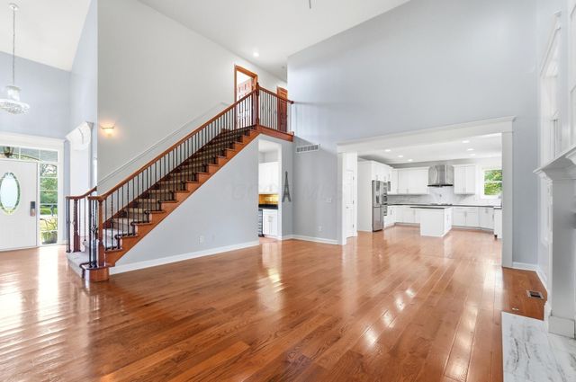 2610 Woodland Glen Drive, Powell, OH 43065