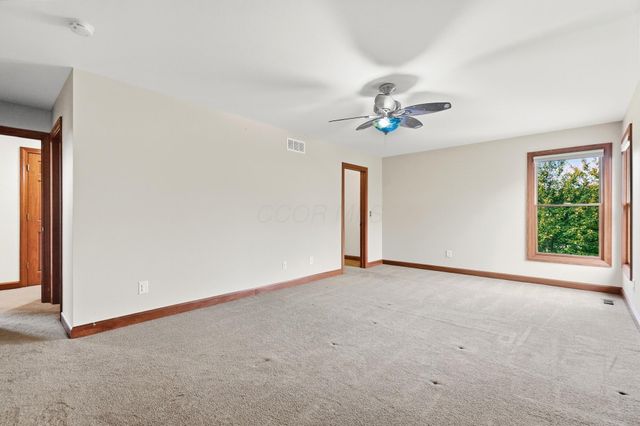 2610 Woodland Glen Drive, Powell, OH 43065