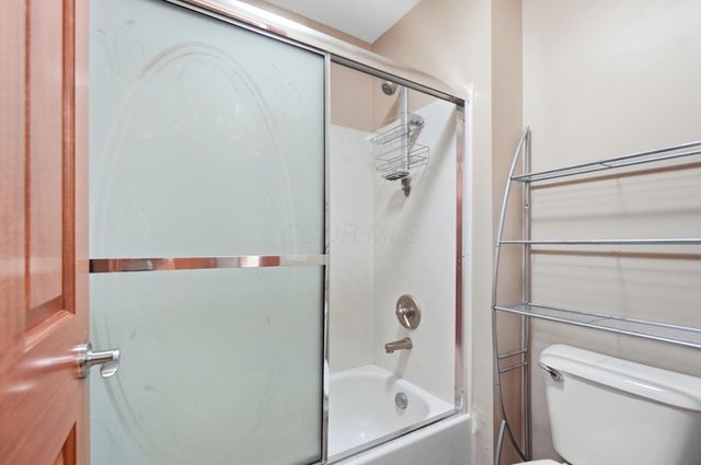 2610 Woodland Glen Drive, Powell, OH 43065