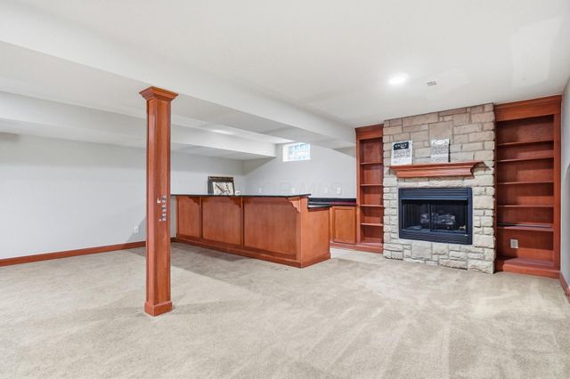 2610 Woodland Glen Drive, Powell, OH 43065