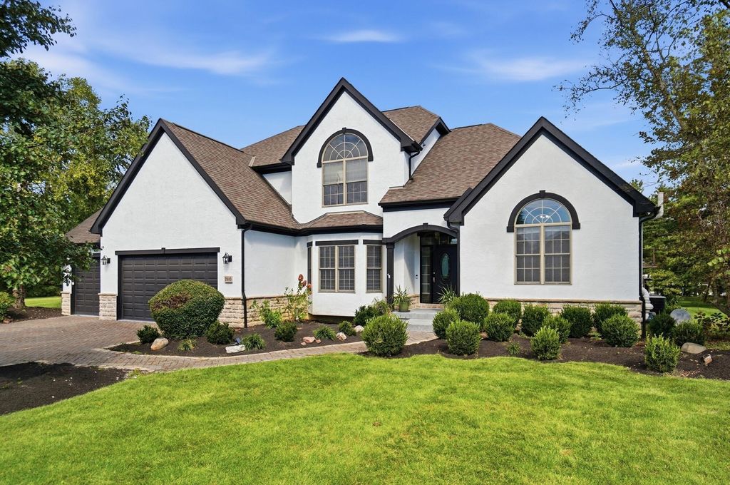 2610 Woodland Glen Drive, Powell, OH 43065