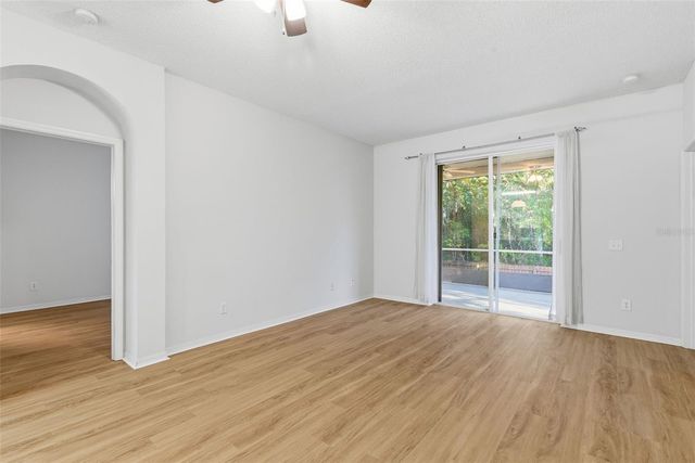 10232 GRANT CREEK DRIVE, Tampa, FL 33647