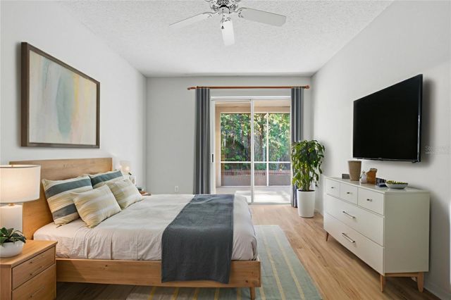 10232 GRANT CREEK DRIVE, Tampa, FL 33647