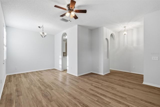 10232 GRANT CREEK DRIVE, Tampa, FL 33647