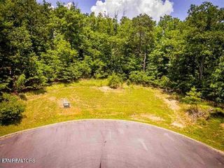 8028 Mountain Ridge Drive, Mooresburg, TN 37811