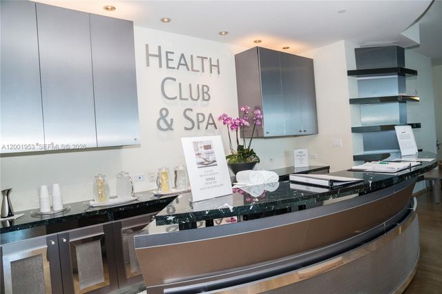 1331 Brickell Bay Dr 408, Miami, FL 33131