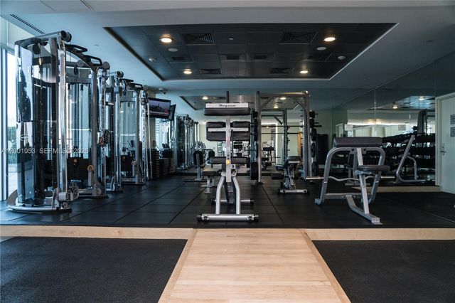 1331 Brickell Bay Dr 408, Miami, FL 33131