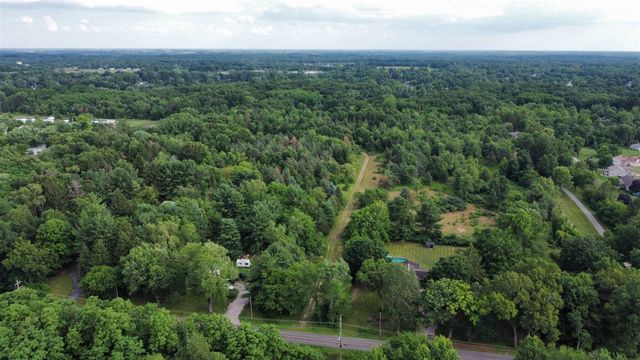 2765 Gady Pines Drive, Adrian, MI 49221