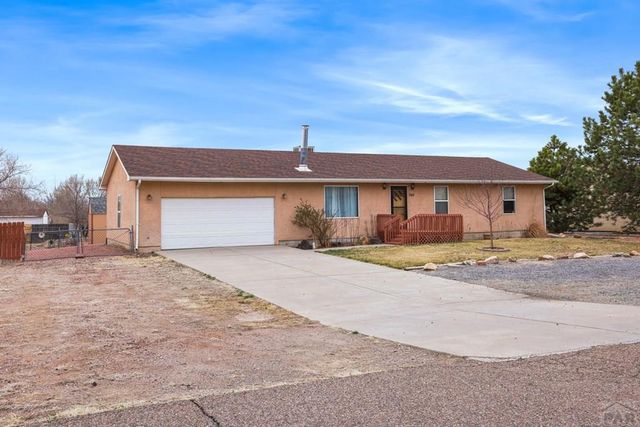 345 S Littler Dr, Pueblo West, CO 81007