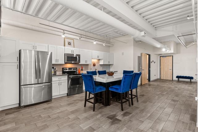 524 Central Avenue SW 407, Albuquerque, NM 87102