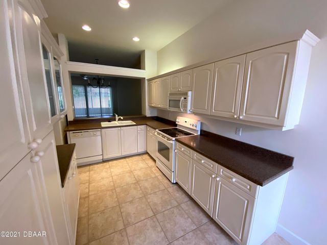 1427 Carlow Circle, Ormond Beach, FL 32174