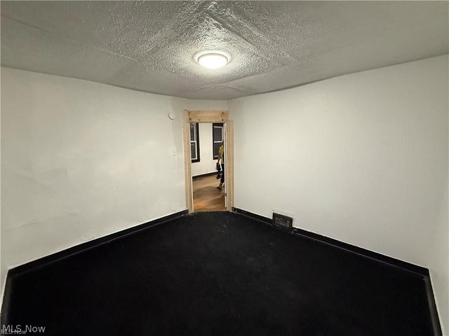 2113 W 104th Street, Cleveland, OH 44102