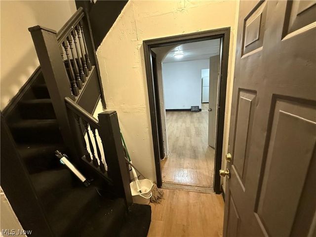 2113 W 104th Street, Cleveland, OH 44102