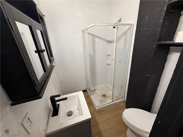 2113 W 104th Street, Cleveland, OH 44102