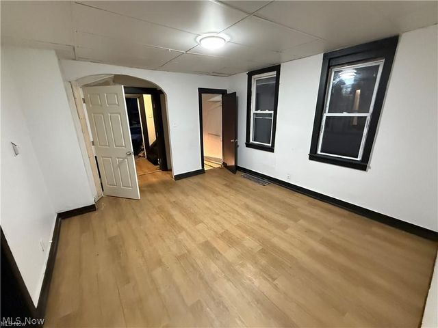 2113 W 104th Street, Cleveland, OH 44102