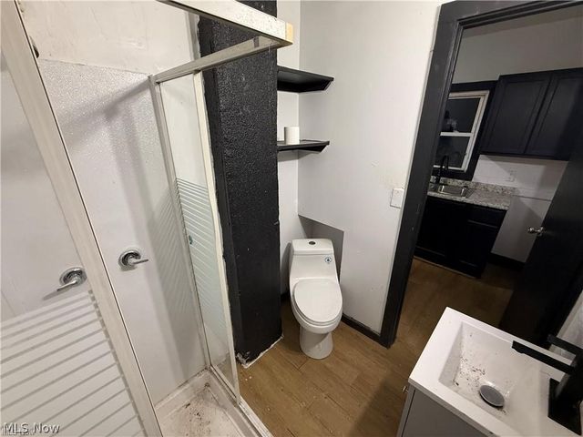 2113 W 104th Street, Cleveland, OH 44102