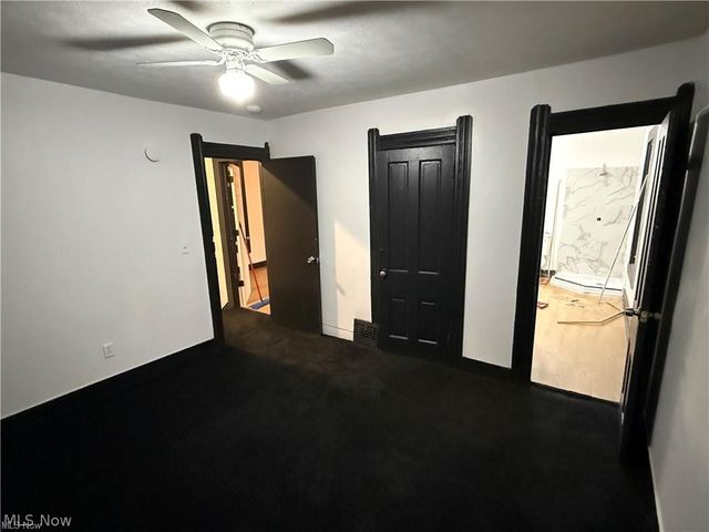 2113 W 104th Street, Cleveland, OH 44102