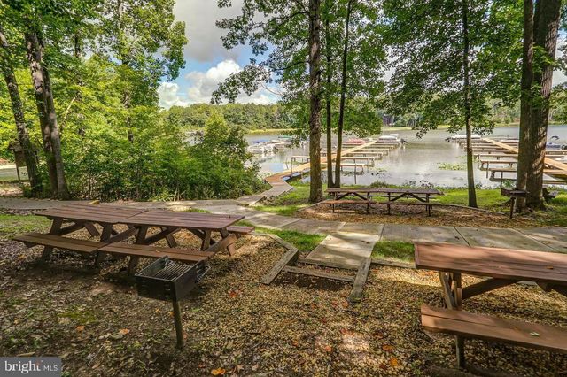 435 FISHER DR, Mineral, VA 23117
