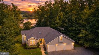 435 FISHER DR, Mineral, VA 23117