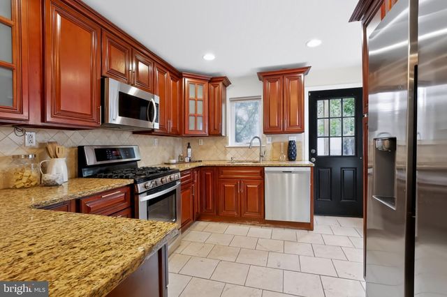 1933 PARRISH ST, Philadelphia, PA 19130