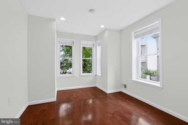 1933 PARRISH ST, Philadelphia, PA 19130