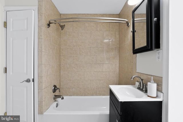 1933 PARRISH ST, Philadelphia, PA 19130
