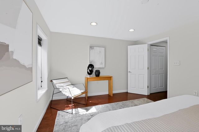 1933 PARRISH ST, Philadelphia, PA 19130