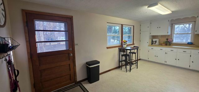 103 W Richway Drive, Albert Lea, MN 56007