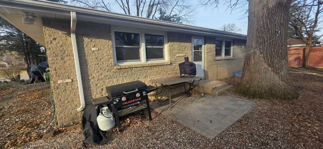 103 W Richway Drive, Albert Lea, MN 56007