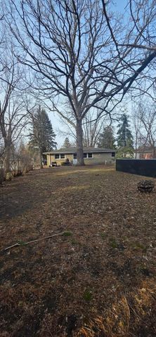 103 W Richway Drive, Albert Lea, MN 56007