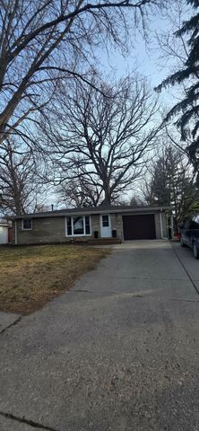 103 W Richway Drive, Albert Lea, MN 56007