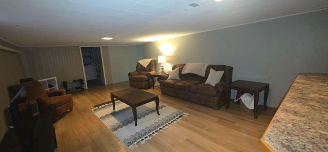 103 W Richway Drive, Albert Lea, MN 56007