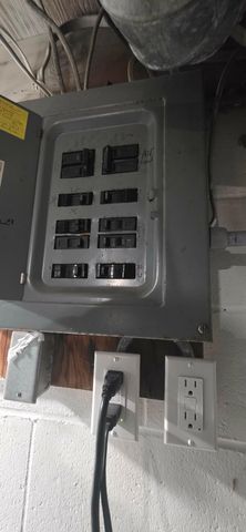 103 W Richway Drive, Albert Lea, MN 56007